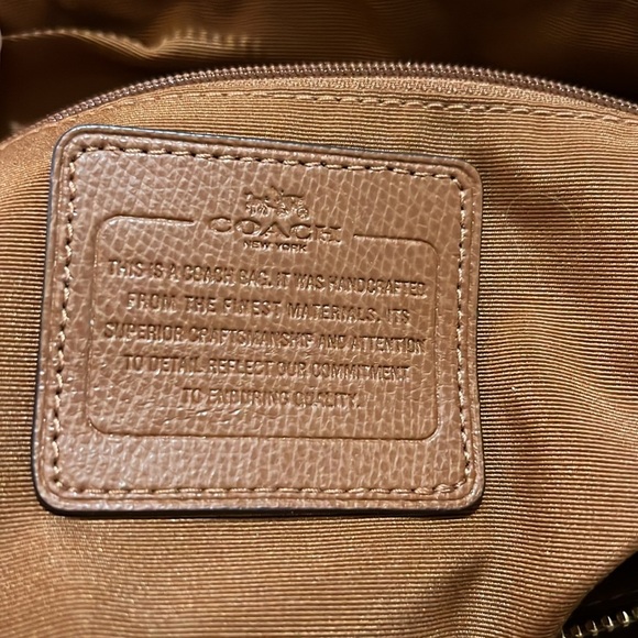 Coach Christie carryall with matching wallet EUC - Picture 9 of 16